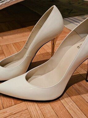Stuart Weitzman | White Patent 4 Inch Heel